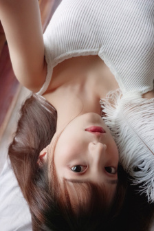 欧产日产国色天香水蜜桃