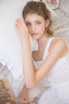 图书馆的女友