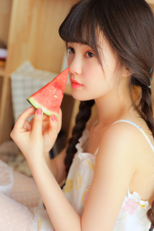 我的校花总裁txt