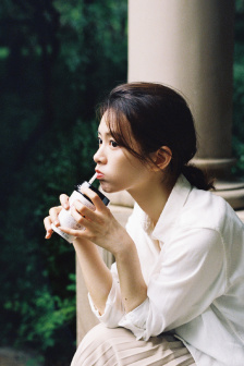 布拉芙夫人在线播放