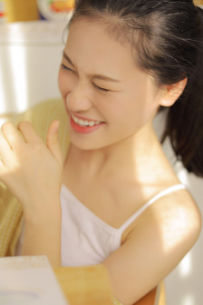 持田茜