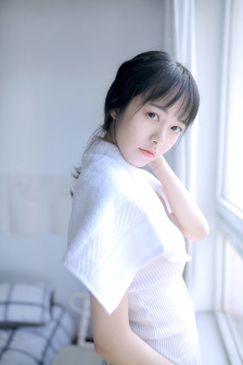 箱中女在线