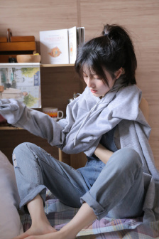 美妇厨房双飞